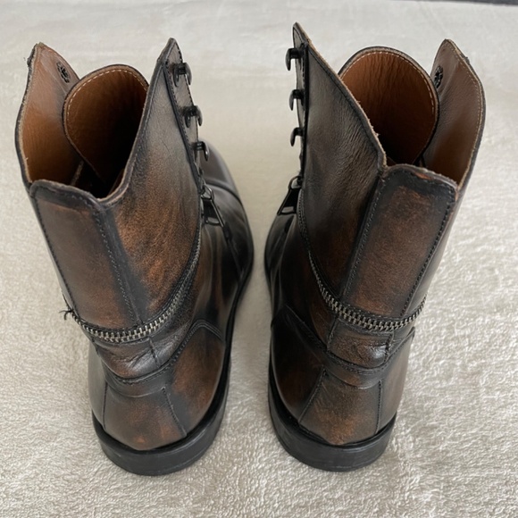 John Varvatos Men’s Leather Zipper Ankle Boots. - Picture 3 of 12